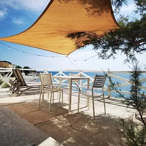 https://rta-villa-mare.it-tuscanyhotel.com
